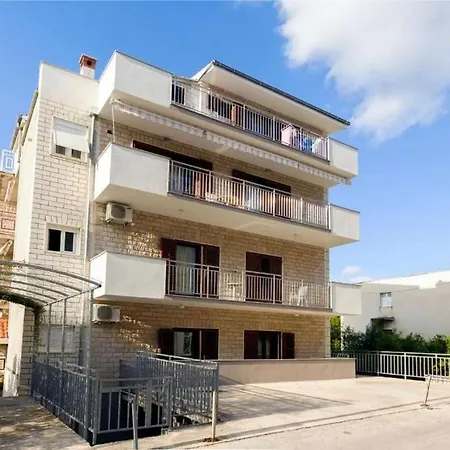 Apartment With A Parking Space - 22800