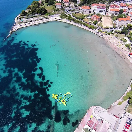 Apartment With A Parking Space - 22800 Split